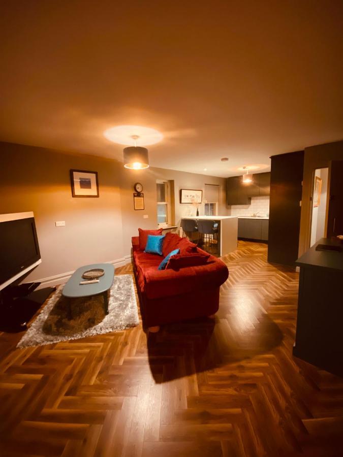 3 Bedroom Luxury Apartment Main Street 卡舍尔 外观 照片