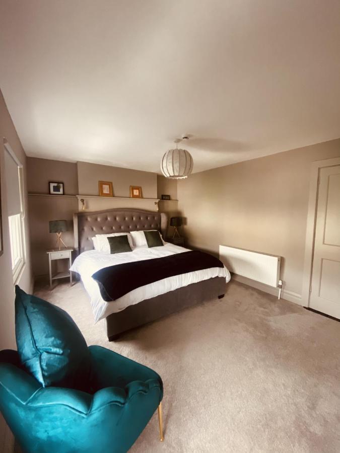 3 Bedroom Luxury Apartment Main Street 卡舍尔 外观 照片