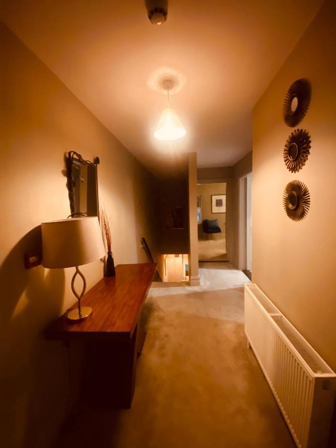 3 Bedroom Luxury Apartment Main Street 卡舍尔 外观 照片